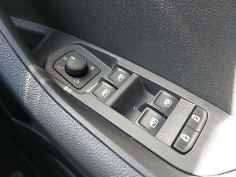 Used Skoda Karoq 2024 for sale - 77073588: Photo 18