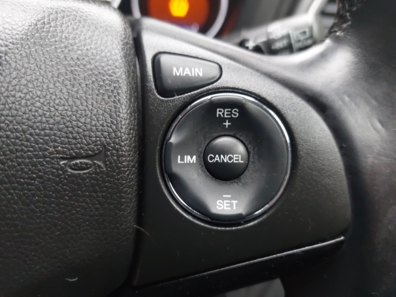 Used Honda HR-V 2017 for sale - 76567318: Photo 17