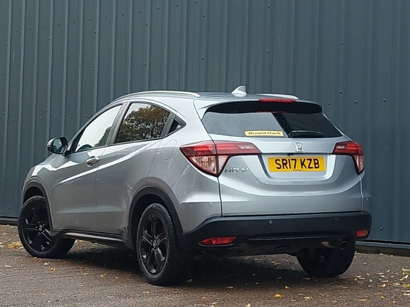 Used Honda HR-V 2017 for sale - 76567318: Photo 3