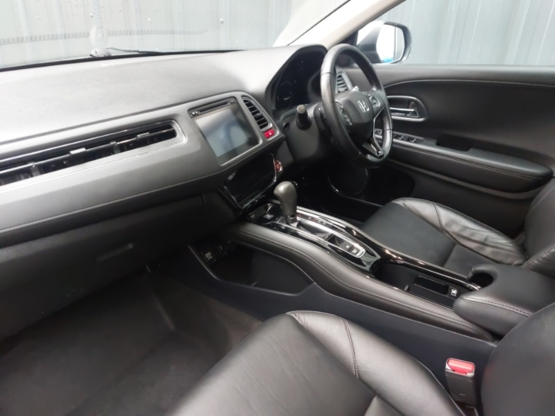 Used Honda HR-V 2017 for sale - 76567318: Photo 5