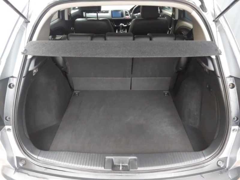 Used Honda HR-V 2017 for sale - 76567318: Photo 8