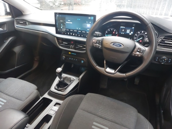 Used Ford Focus 2023 for sale - 76130087: Photo 10