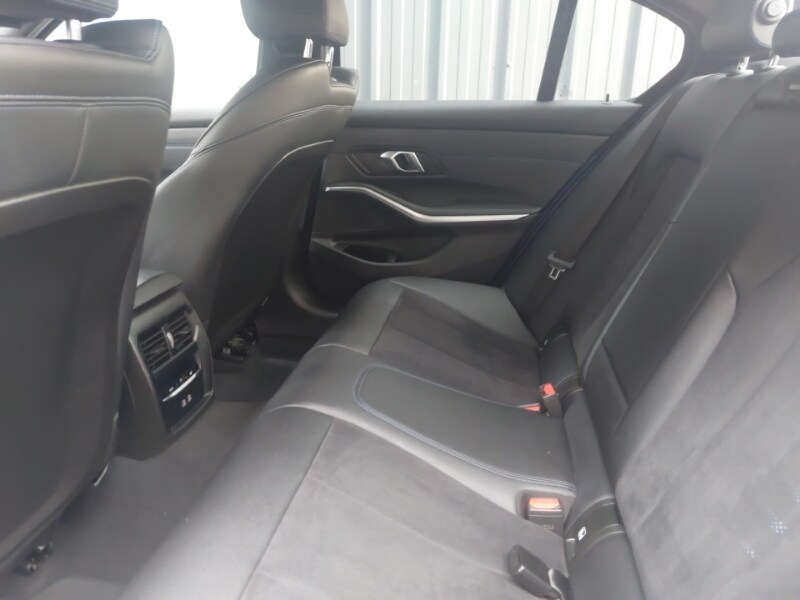 Used BMW 3 Series 2024 for sale - 76556128: Photo 6