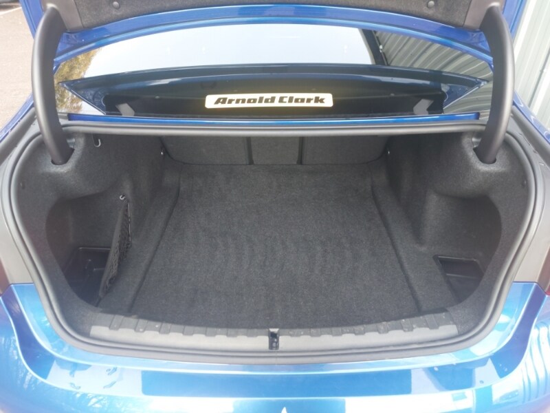 Used BMW 3 Series 2024 for sale - 76556128: Photo 8