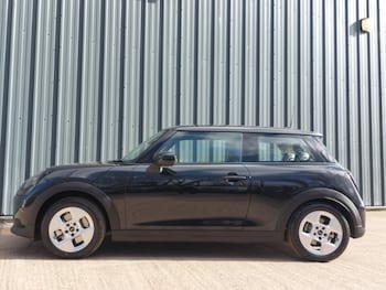 Used MINI Cooper 2025 for sale - 77832542: Photo