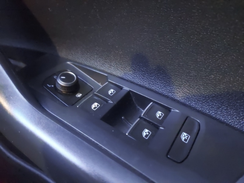 Used Volkswagen Polo 2018 for sale - 76498258: Photo 18