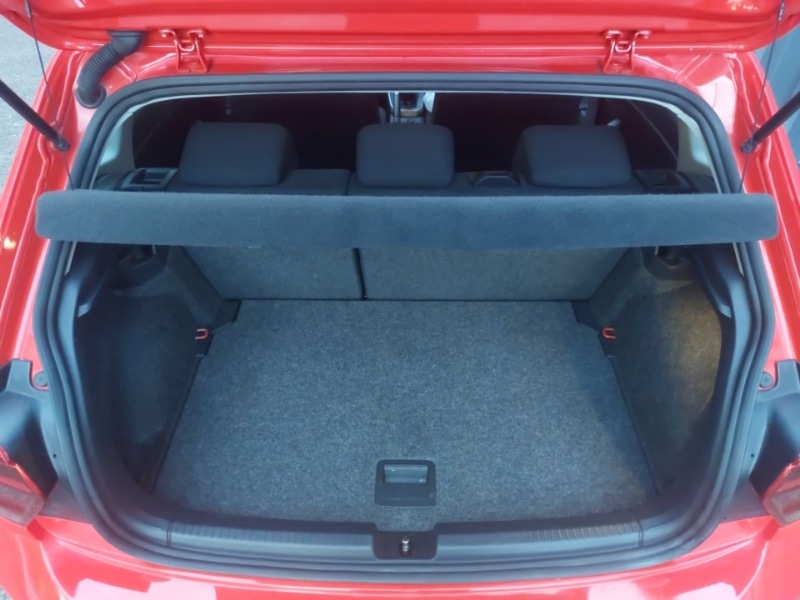 Used Volkswagen Polo 2018 for sale - 76498258: Photo 8