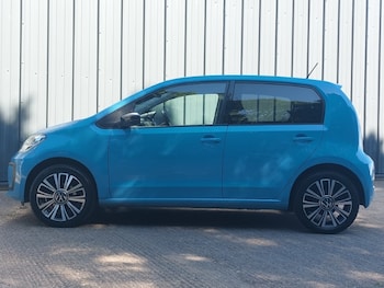Used Volkswagen up! 2023 for sale - 78976869: Photo
