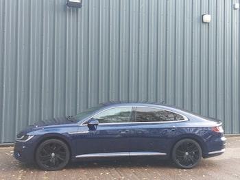 Used Volkswagen Arteon 2018 for sale - 76683720: Photo