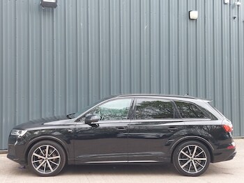 Used Audi Q7 2022 for sale - 78467340: Photo