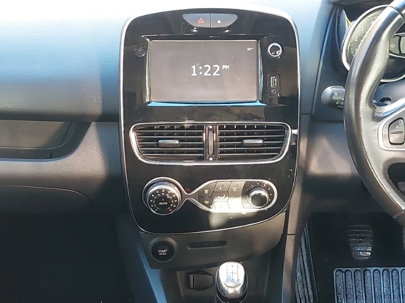 Used Renault Clio 2017 for sale - 76533264: Photo 11