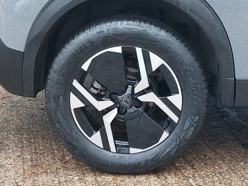 Used Peugeot 2008 2023 for sale - 77466800: Photo 12