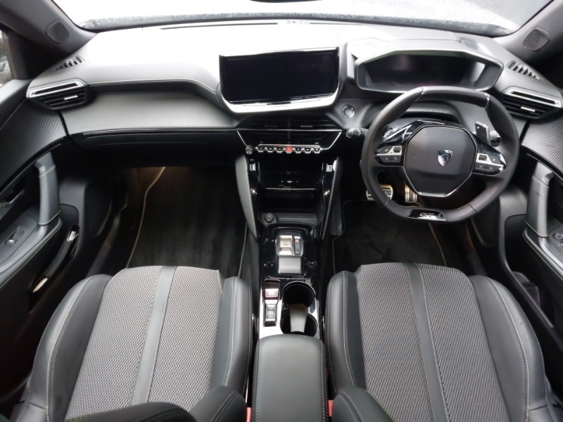 Used Peugeot 2008 2023 for sale - 77466800: Photo 2