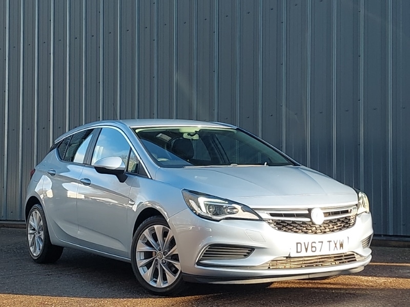Used Vauxhall Astra 2017 for sale - 77209484: Photo 1