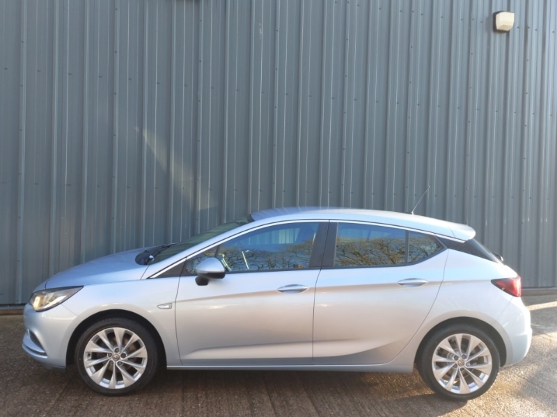Used Vauxhall Astra 2017 for sale - 77209484: Photo 4