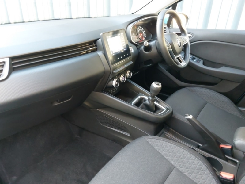 Used Renault Clio 2021 for sale - 76834357: Photo 5