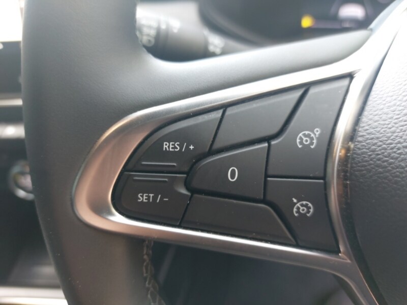 Used Renault Clio 2024 for sale - 76187785: Photo 17