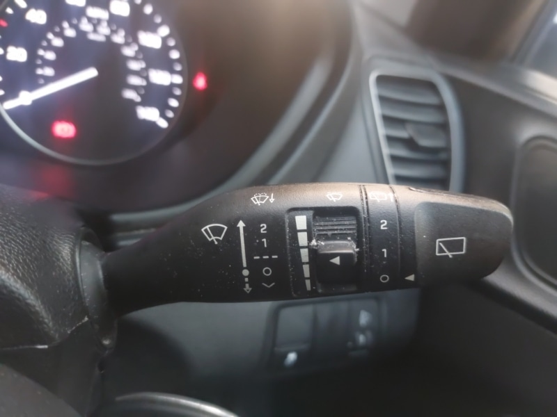 Used Hyundai i20 2017 for sale - 76537019: Photo 19