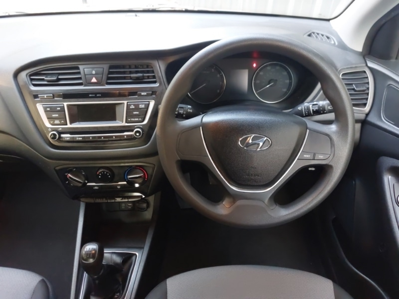 Used Hyundai i20 2017 for sale - 76537019: Photo 7
