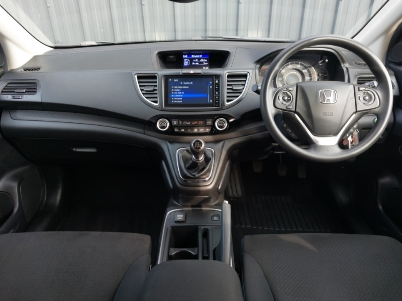Used Honda CR-V 2017 for sale - 78112939: Photo 2