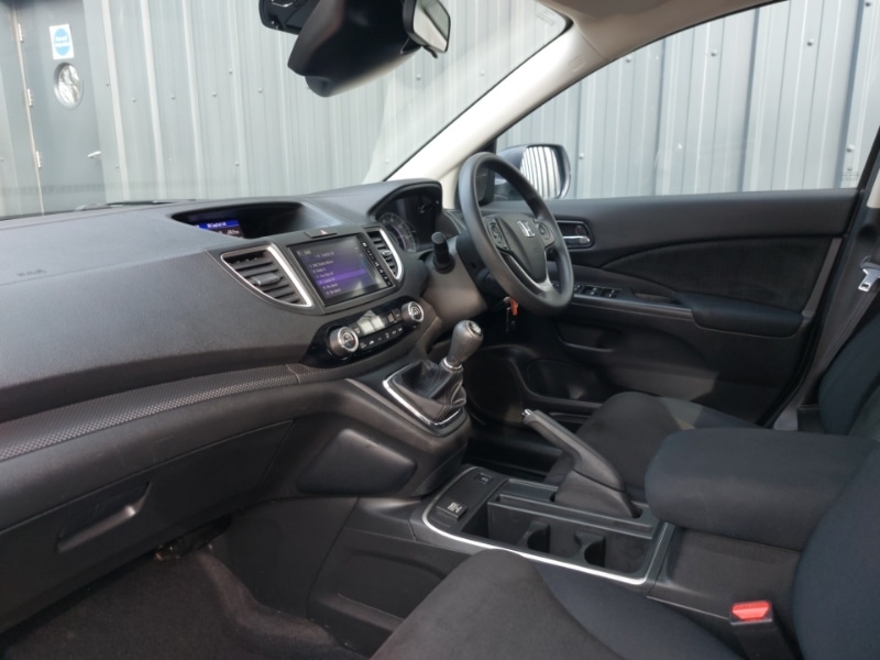 Used Honda CR-V 2017 for sale - 78112939: Photo 5