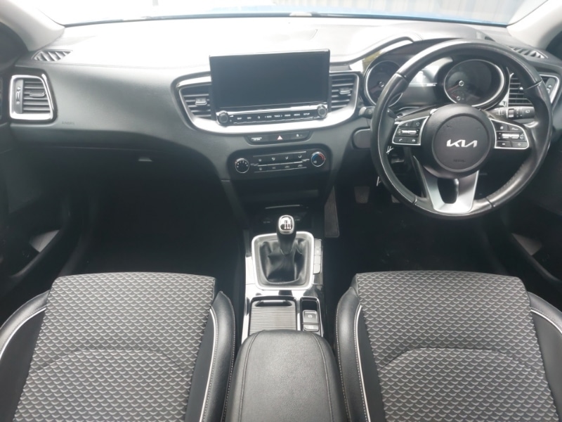 Used Kia XCeed 2022 for sale - 76121047: Photo 2