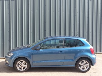 Used Volkswagen Polo 2016 for sale - 78183778: Photo