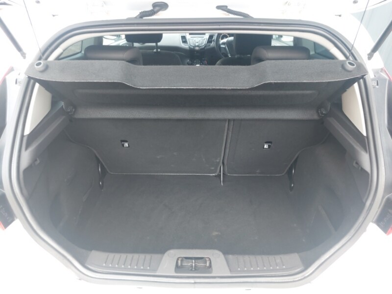 Used Ford Fiesta 2016 for sale - 77645040: Photo 8