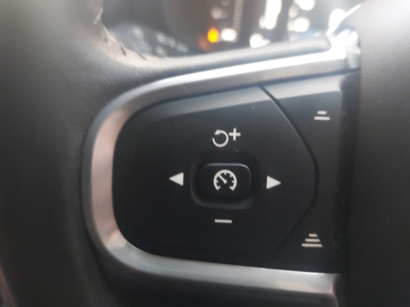 Used Volvo XC60 2017 for sale - 76543240: Photo 15