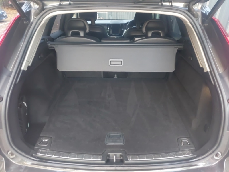 Used Volvo XC60 2017 for sale - 76543240: Photo 8