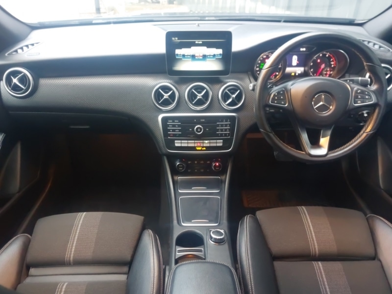 Used Mercedes-Benz A-Class 2018 for sale - 77573399: Photo 2
