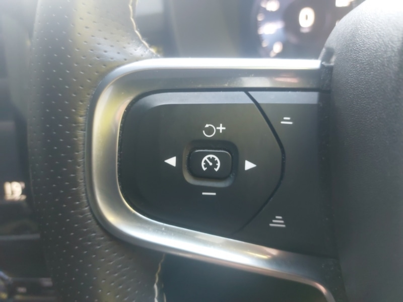 Used Volvo XC40 2020 for sale - 77272848: Photo 14