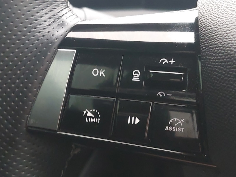 Used Vauxhall Astra 2024 for sale - 77947961: Photo 16