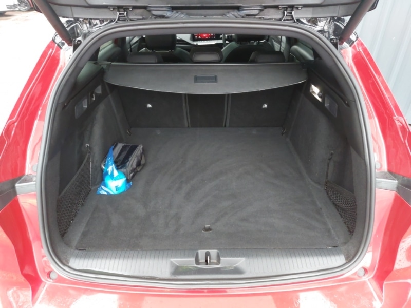 Used Vauxhall Astra 2024 for sale - 77947961: Photo 8