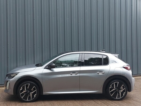 Used Peugeot 208 2025 for sale - 75695418: Photo 4