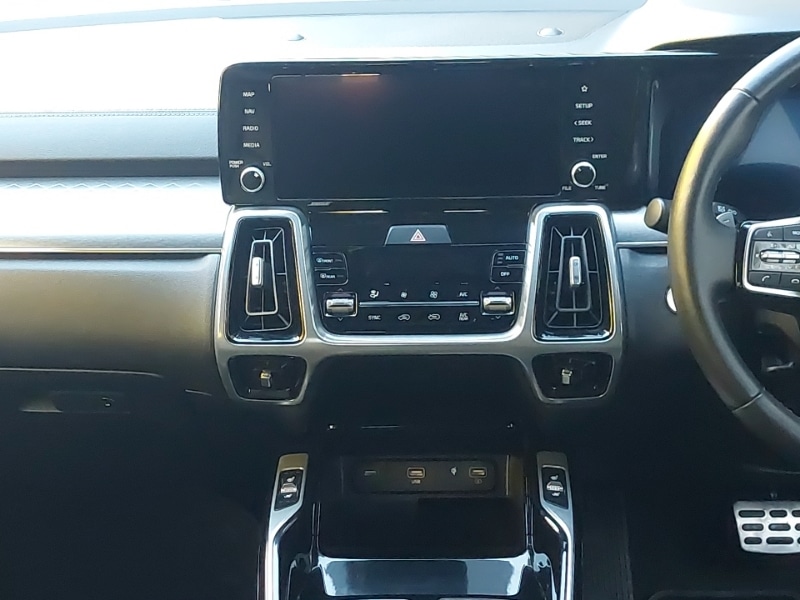 Used Kia Sorento 2023 for sale - 76348632: Photo 11