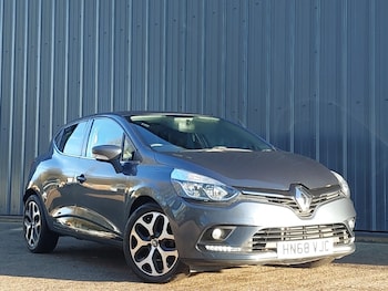 Used Renault Clio 2018 for sale - 77686234: Photo