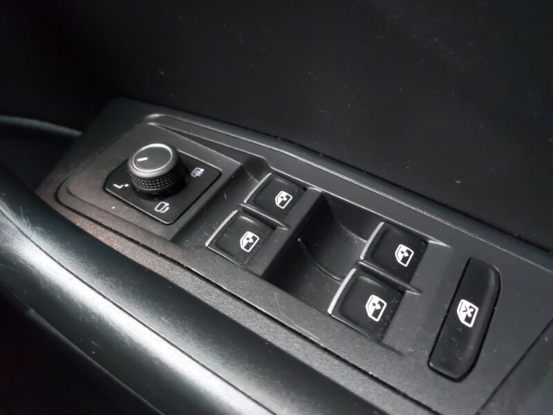 Used Volkswagen T-Roc 2022 for sale - 77197258: Photo 17