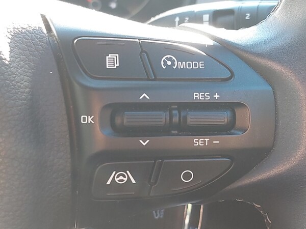 Used Kia Stonic 2022 for sale - 76282040: Photo 16