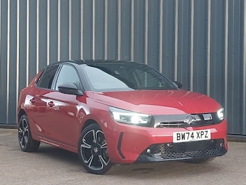 2025 - 1.2 Turbo Hybrid 136 Ultimate 5dr e-DCT6