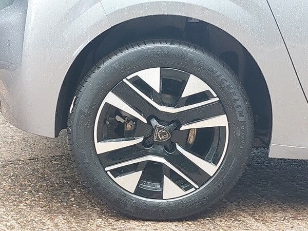 Used Peugeot 208 2025 for sale - 75691462: Photo 14