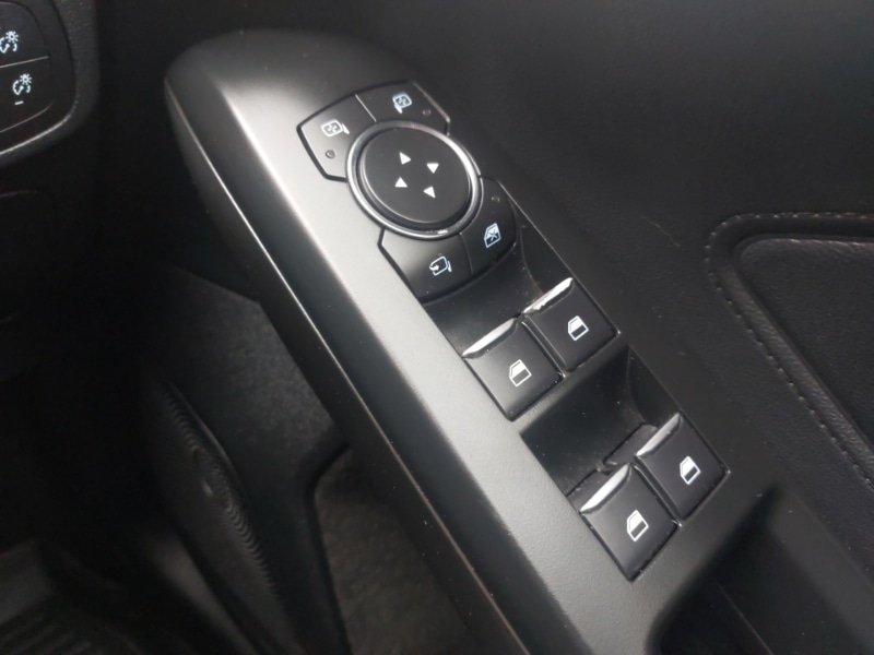 Used Ford Focus 2020 for sale - 77922176: Photo 17