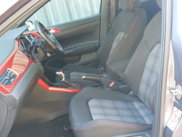 Used Volkswagen Polo 2023 for sale - 76233607: Photo 5