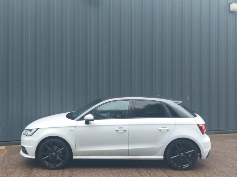 Used Audi A1 2017 for sale - 76130002: Photo 4