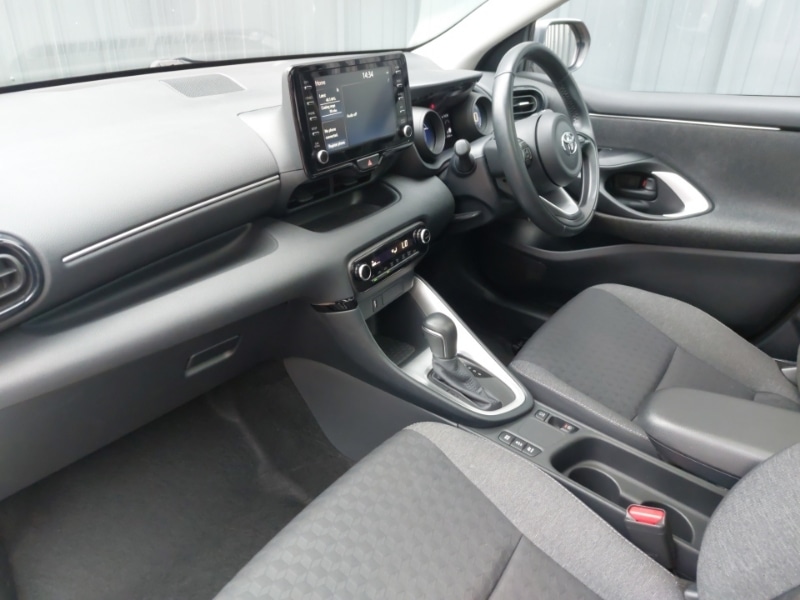 Used Toyota Yaris 2020 for sale - 77605797: Photo 5