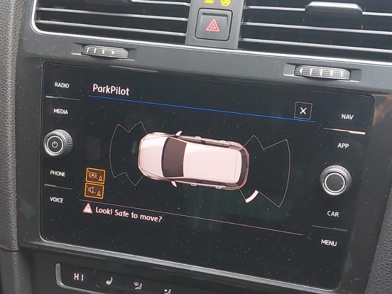 Used Volkswagen Golf 2020 for sale - 76613809: Photo 17