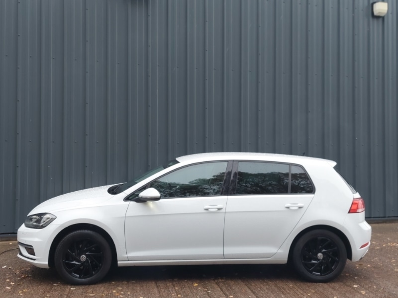 Used Volkswagen Golf 2020 for sale - 76613809: Photo 4