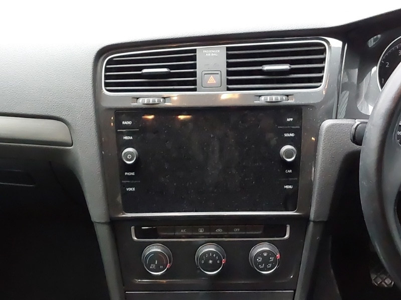 Used Volkswagen Golf 2019 for sale - 76906821: Photo 11