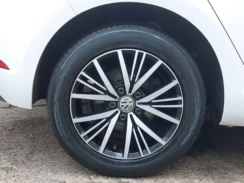 Used Volkswagen Golf 2019 for sale - 76906821: Photo 14