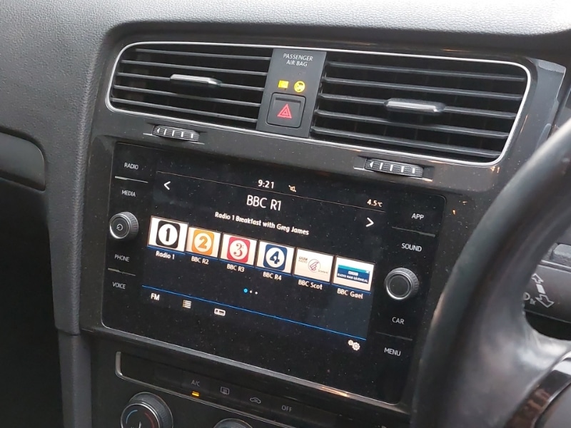 Used Volkswagen Golf 2019 for sale - 76906821: Photo 17